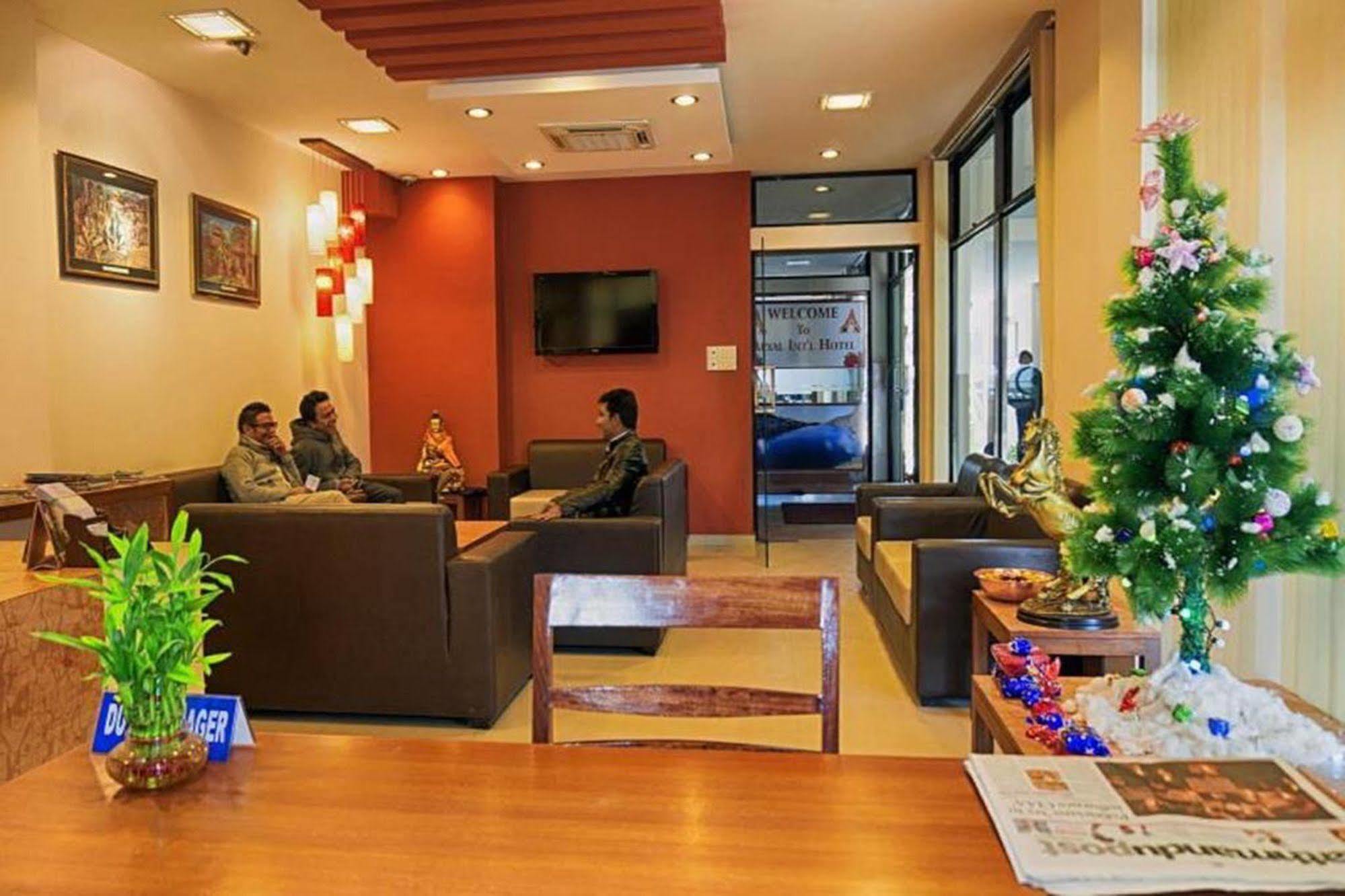 Aryal International Hotel Kathmandu Luaran gambar