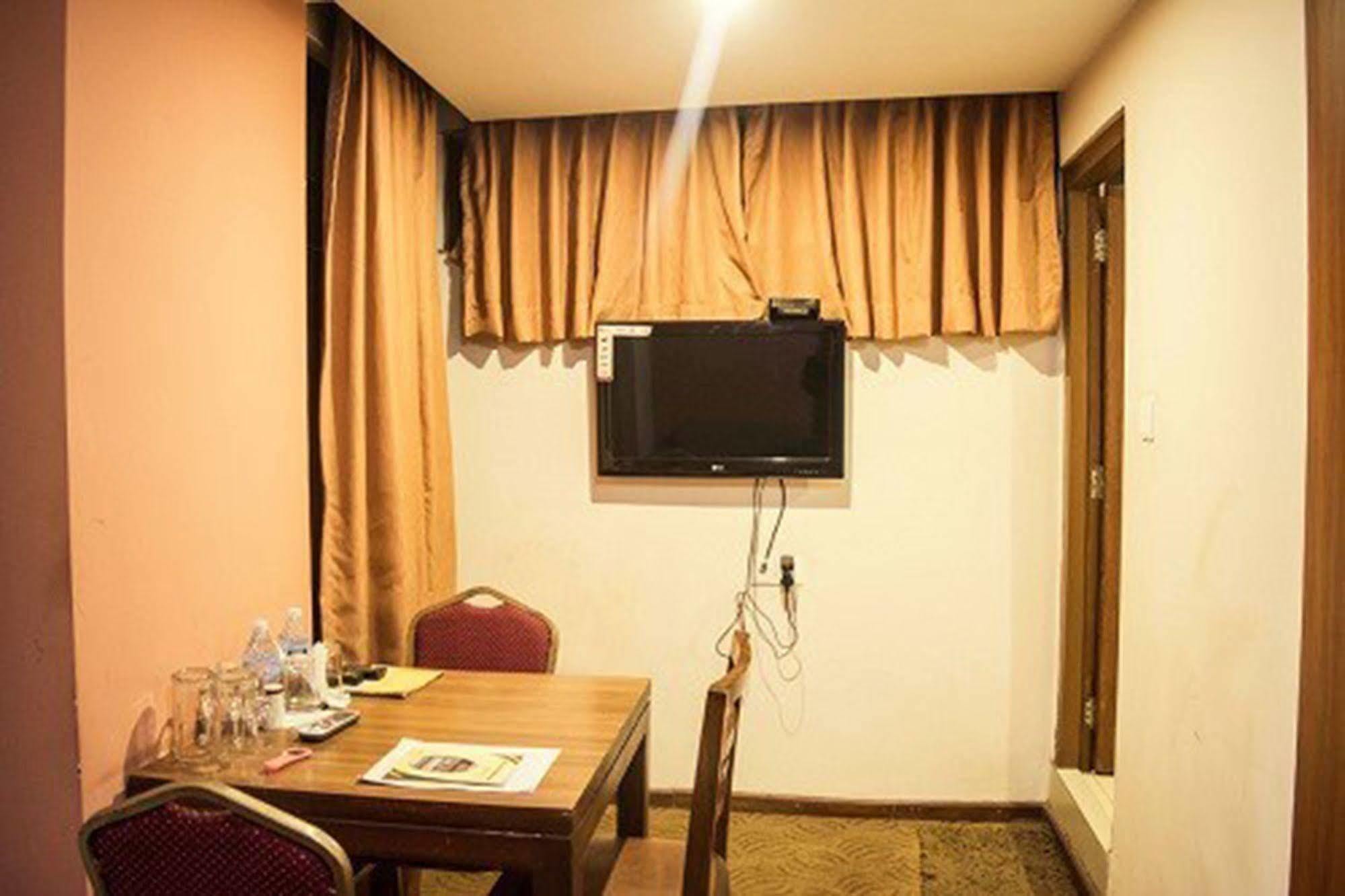 Aryal International Hotel Kathmandu Luaran gambar