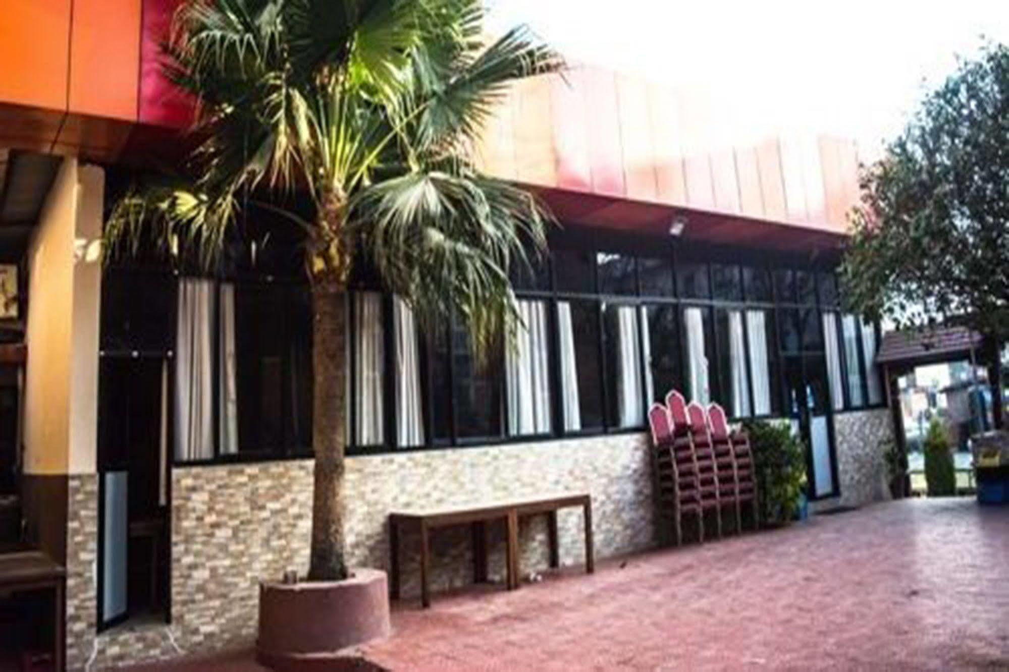Aryal International Hotel Kathmandu Luaran gambar